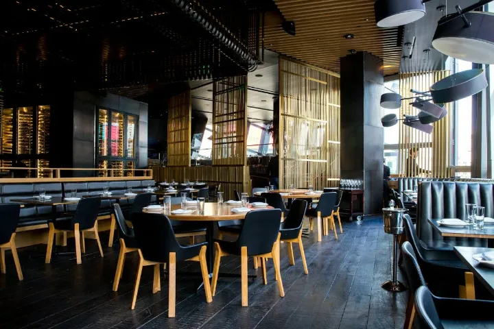 Salle de restaurant — expert-comptable dédié à la restauration à Levallois-Perret et en Île-de-France